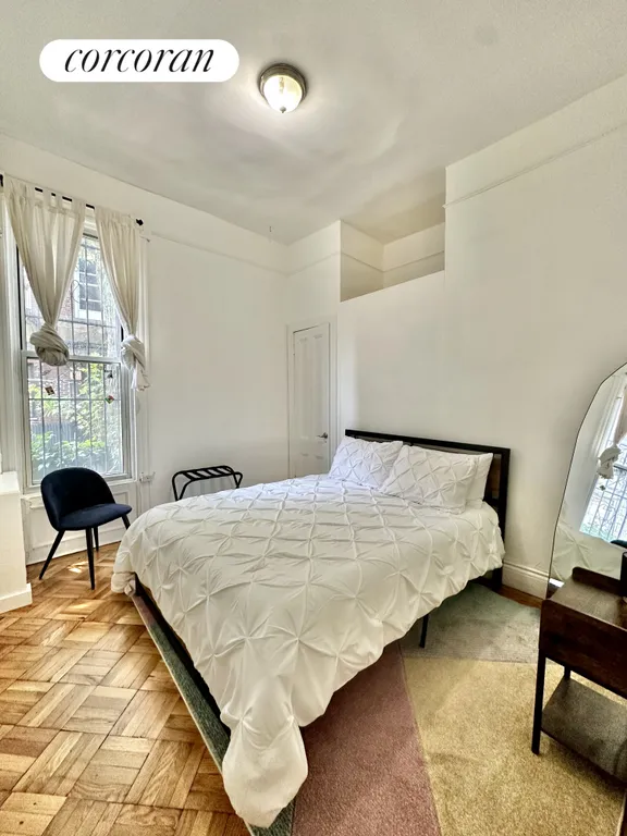 New York City Real Estate | View 148 Clinton Avenue, 1 | room 4 | View 5