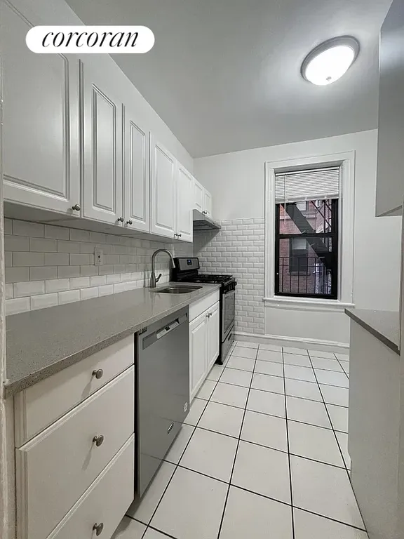 New York City Real Estate | View 41-42 42Nd Street, 2E | room 4 | View 5