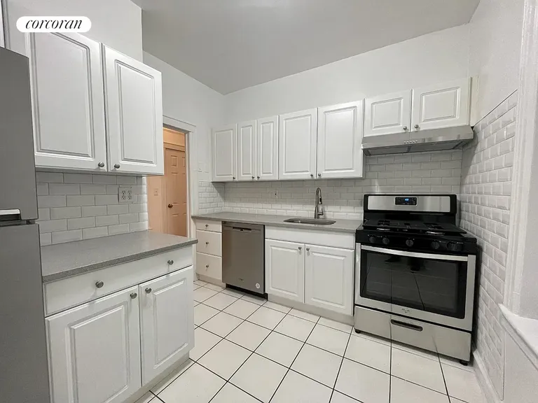 New York City Real Estate | View 41-42 42Nd Street, 2E | room 3 | View 4