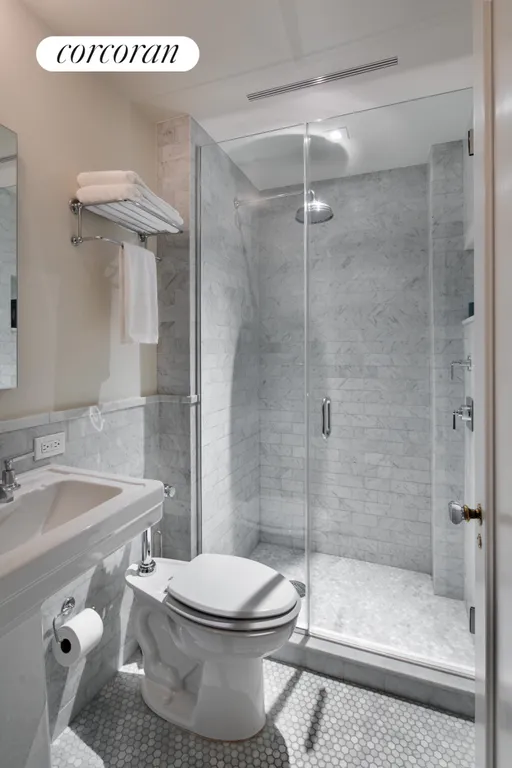 New York City Real Estate | View 88 Central Park West, 5N | Bathroom | View 19