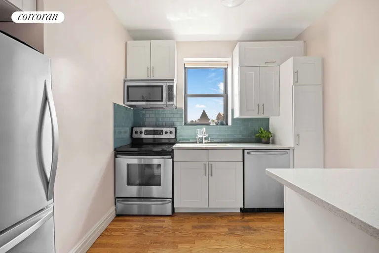 New York City Real Estate | View 230 Park Place, 5L | room 3 | View 4