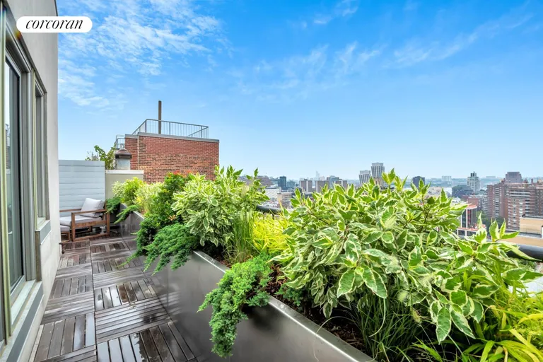 New York City Real Estate | View 252 Seventh Avenue, PHQ | Terrace | View 15