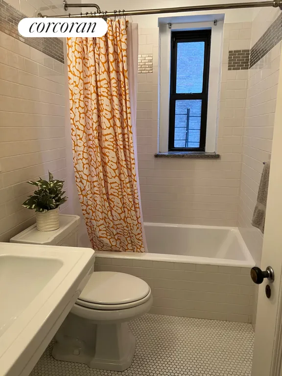 New York City Real Estate | View 255 Cabrini Boulevard, 1F | room 3 | View 4