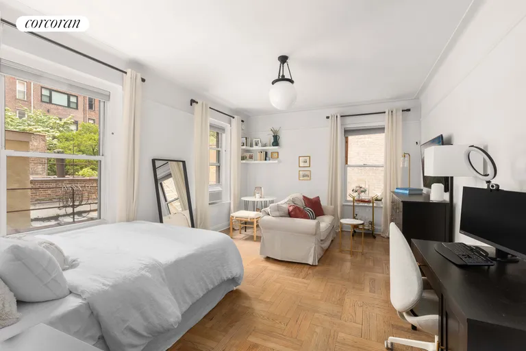 New York City Real Estate | View 140 East 95th Street, 2E | 1 Bath | View 1