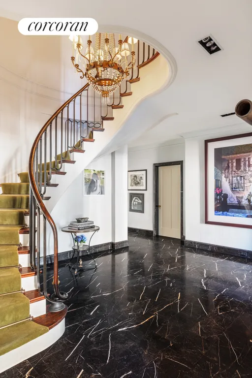 New York City Real Estate | View 39 East 79th Street, 10/11A | room 2 | View 3