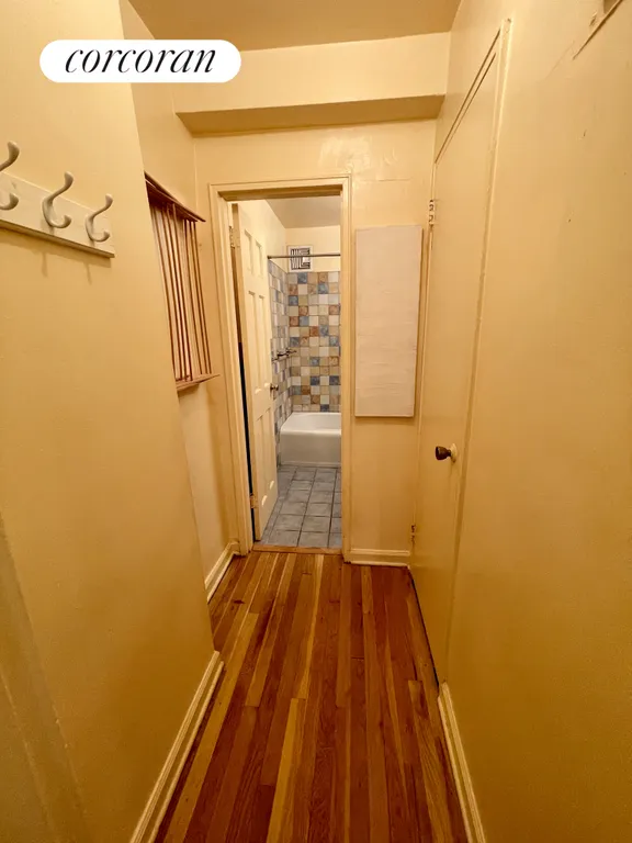 New York City Real Estate | View 31-85 Crescent Street, 419 | room 1 | View 2