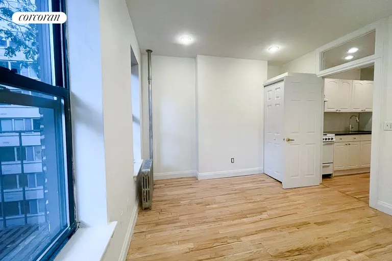 New York City Real Estate | View 423 East 81st Street, 4RE | Living Room | View 2