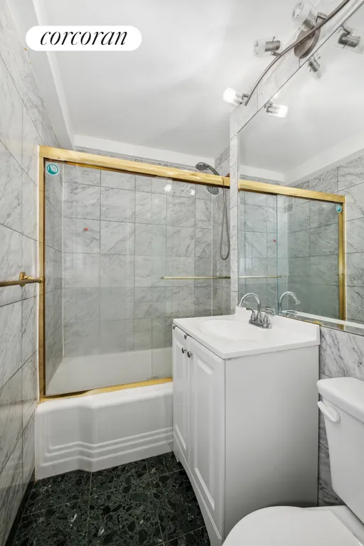 New York City Real Estate | View 140 East 56th Street, 7G | room 3 | View 4