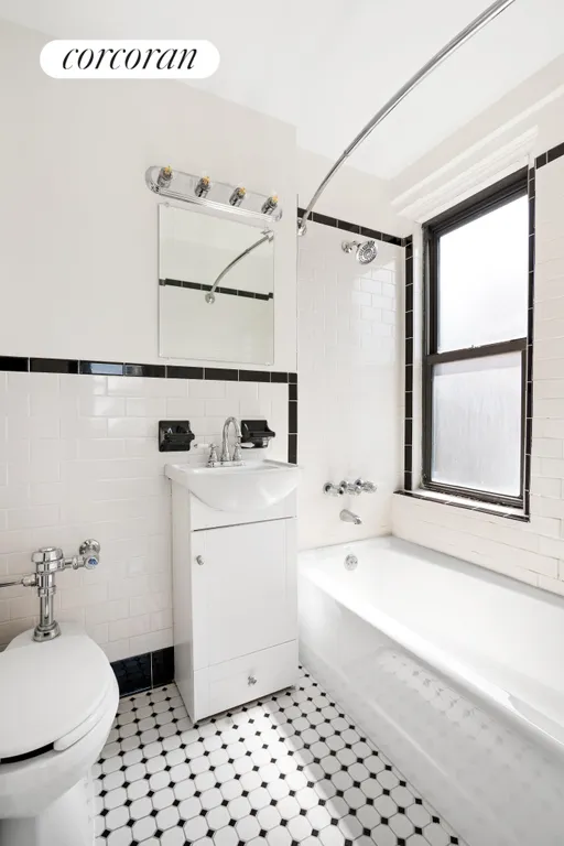New York City Real Estate | View 49 West 72Nd Street, 12E | Full Bathroom | View 5