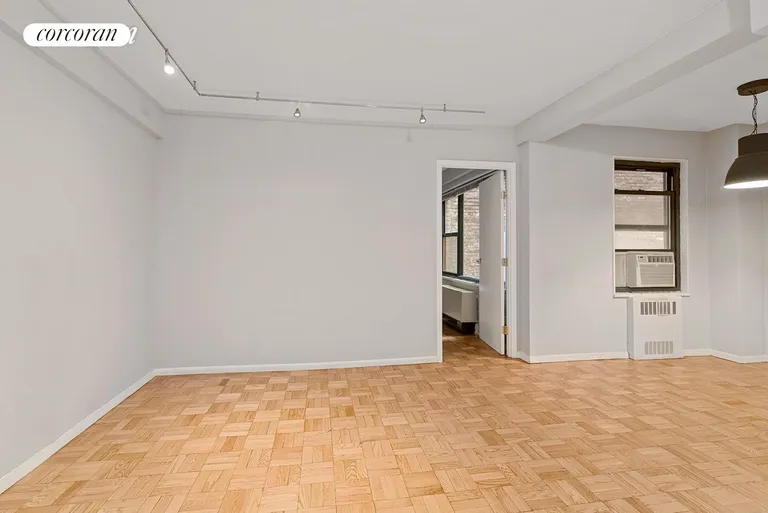 New York City Real Estate | View 150 East 56th Street, 8F | 1 Bed, 1 Bath | View 1