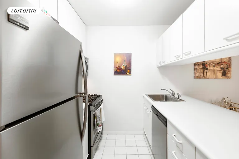 New York City Real Estate | View 350 West 50th Street, 25G | Kitchen | View 6