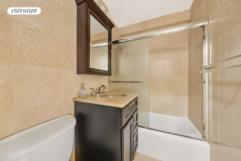 New York City Real Estate | View 165 West 66th Street, 7J | room 10 | View 11
