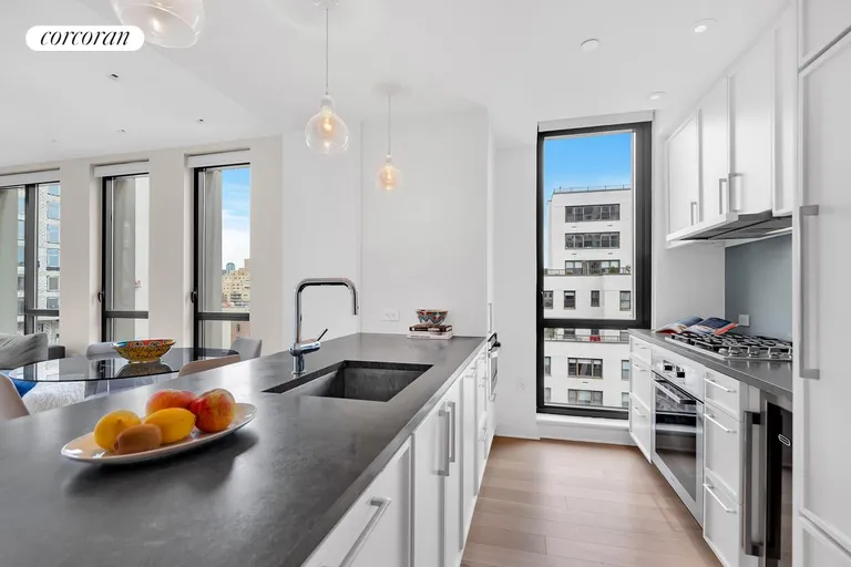 New York City Real Estate | View 160 East 22nd Street, 16C | Kitchen | View 3