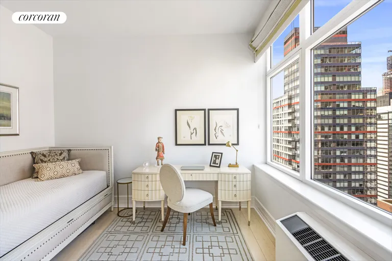 New York City Real Estate | View 300 East 55th Street, PHB | Bedroom | View 11