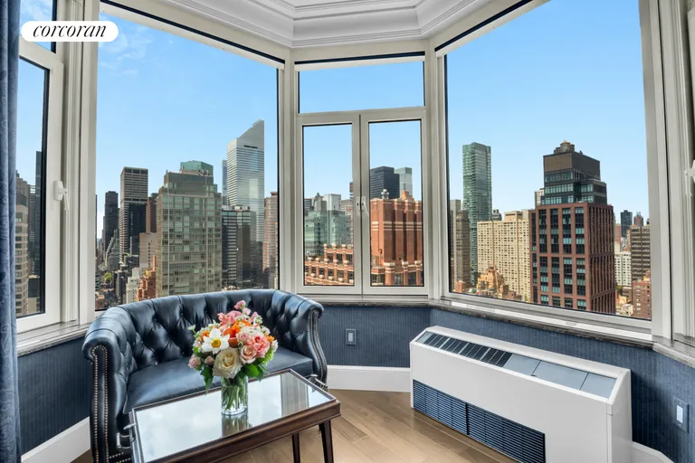 New York City Real Estate | View 400 East 51st Street, 25A | primary br bay window | View 10