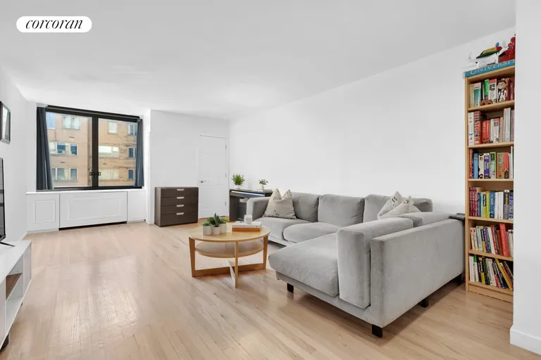 New York City Real Estate | View 115 East 87th Street, 9E | 2 Beds, 1 Bath | View 1