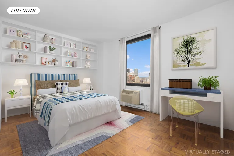 New York City Real Estate | View 1601 Third Avenue, 19H | room 5 | View 6