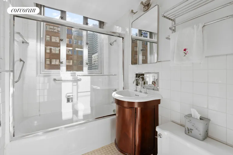 New York City Real Estate | View 169 East 69th Street, 12C | Full Bathroom | View 14