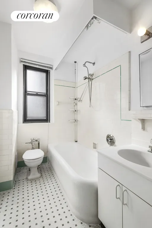 New York City Real Estate | View 235 West End Avenue, 8B | room 7 | View 8