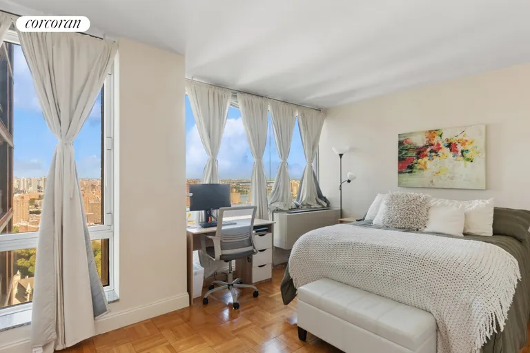 New York City Real Estate | View 215 East 96th Street, 35A | Bedroom | View 2