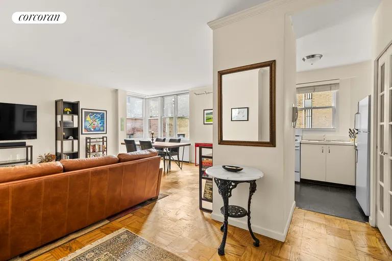 New York City Real Estate | View 80 Central Park West, 3H | room 2 | View 3