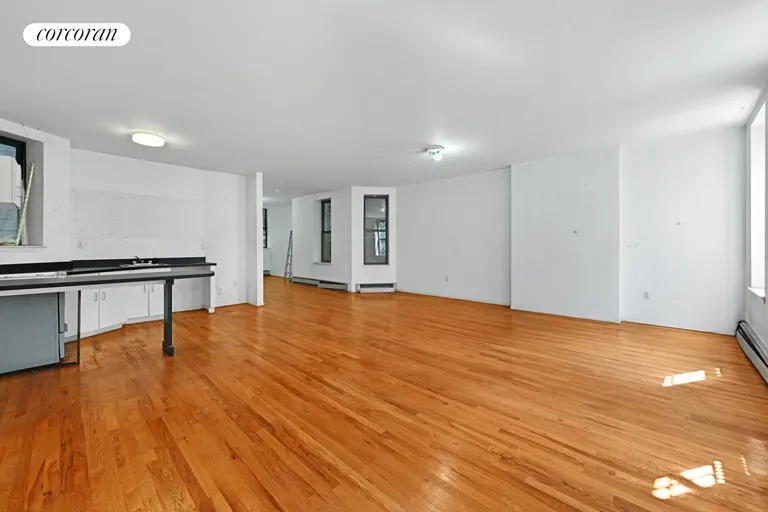New York City Real Estate | View 517 East 11th Street, 2 | South facing front of apartment 1 | View 5