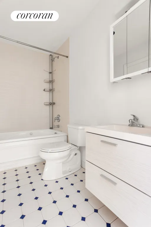 New York City Real Estate | View 362 West 119th Street, 3 | Full Bathroom | View 6
