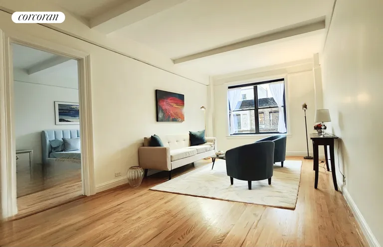 New York City Real Estate | View 60 West 68th Street, 6C | room 6 | View 7