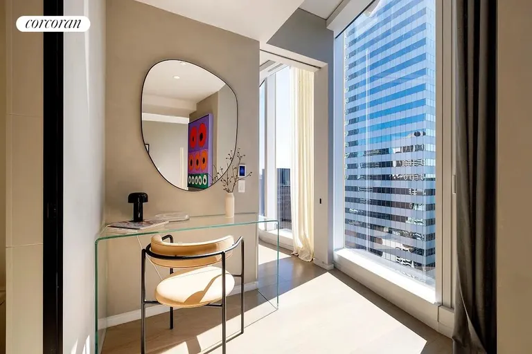 New York City Real Estate | View 100 East 53rd Street, 15A | room 8 | View 9