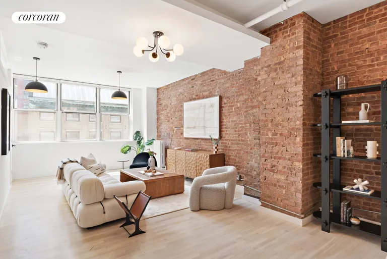 New York City Real Estate | View 39 East 20th Street, 6FLLOFT | room 3 | View 4