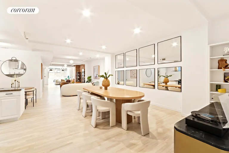 New York City Real Estate | View 39 East 20th Street, 6FLLOFT | room 4 | View 5