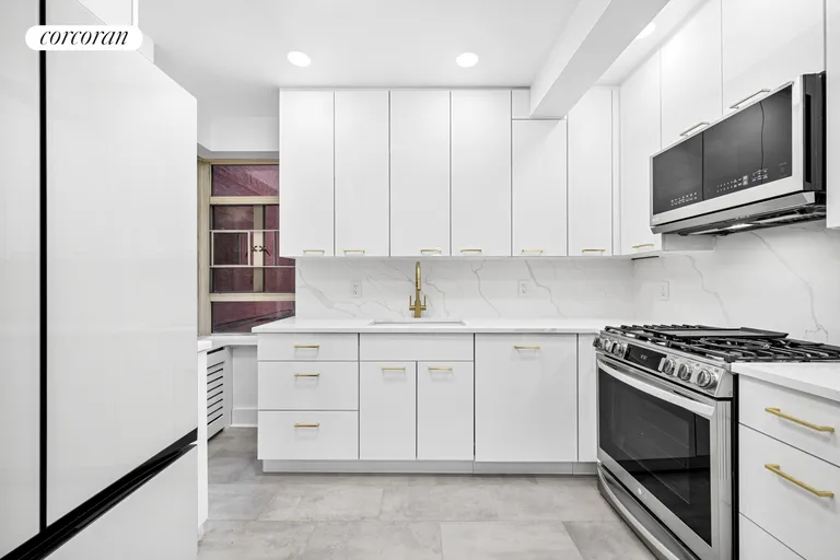 New York City Real Estate | View 15 West 84th Street, 2G | Kitchen | View 5