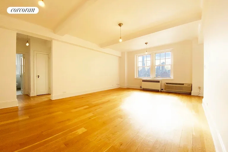 New York City Real Estate | View 172 West 79th Street, 14F | room 1 | View 2