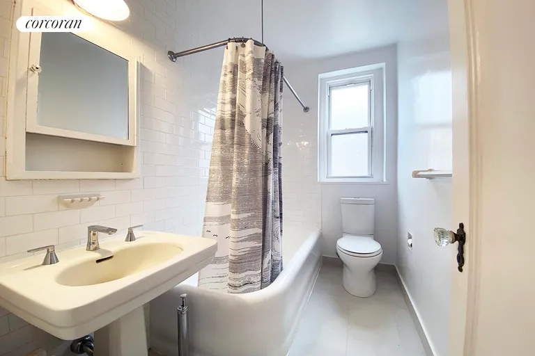 New York City Real Estate | View 172 West 79th Street, 14F | room 5 | View 6