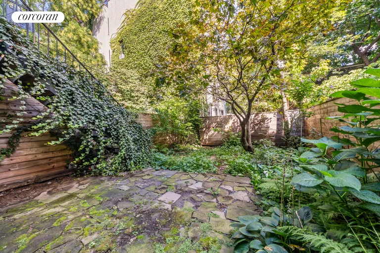 New York City Real Estate | View 171 Park Place, 1 | Garden | View 10