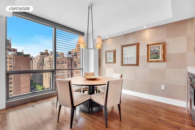 New York City Real Estate | View 300 East 79th Street, 14A | room 3 | View 4