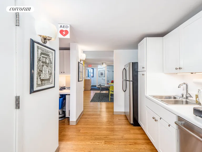 New York City Real Estate | View 241 East 75th Street, GND | room 4 | View 5