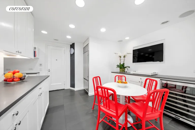 New York City Real Estate | View 325 East 79th Street, 3B | Kitchen | View 6