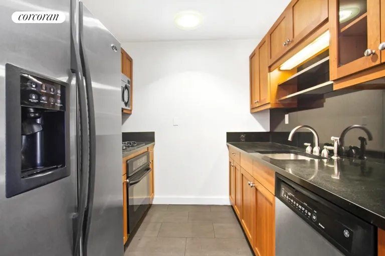 New York City Real Estate | View 425 Fifth Avenue, 24D | Kitchen | View 3