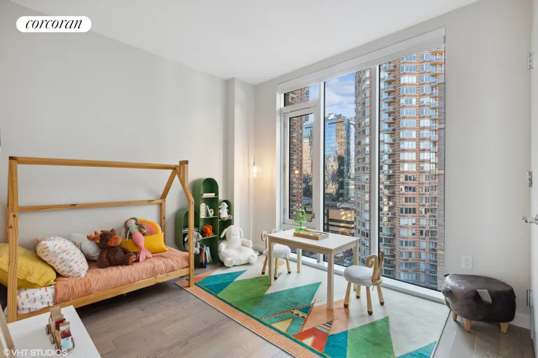 New York City Real Estate | View 505 West 43rd Street, 14D | room 3 | View 4