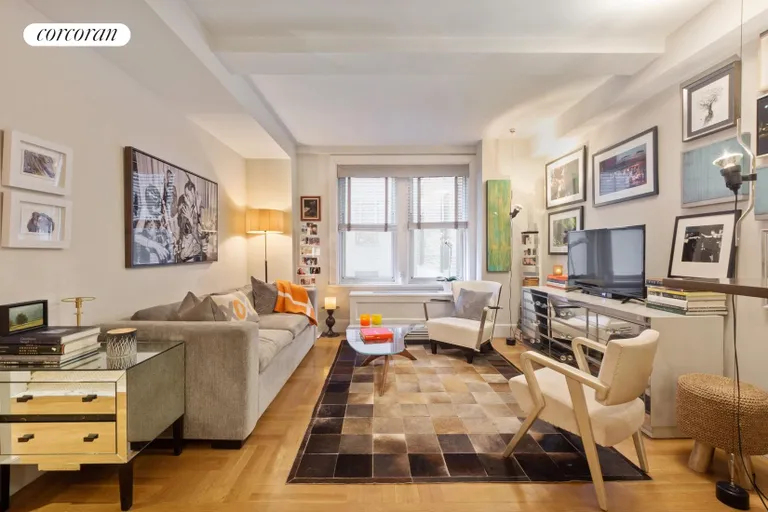 New York City Real Estate | View 27 West 72nd Street, 401 | 1 Bed, 1 Bath | View 1