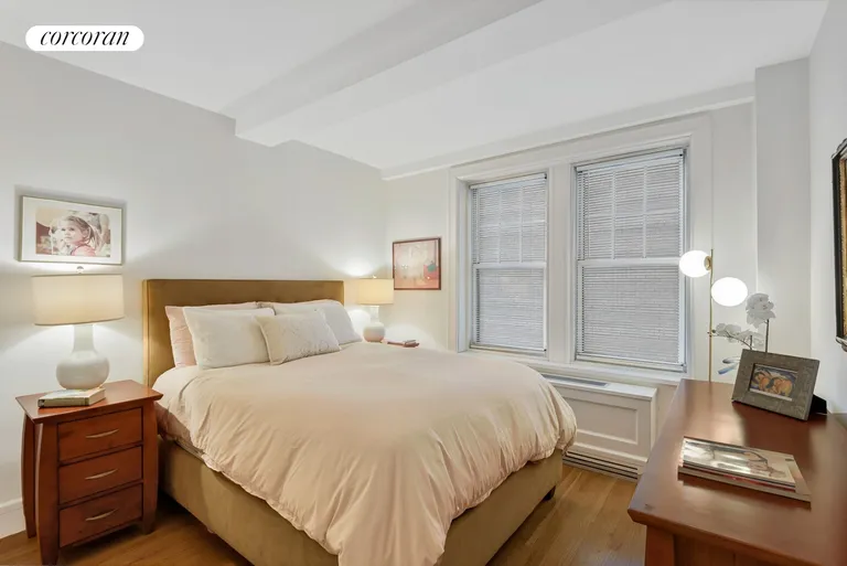 New York City Real Estate | View 27 West 72nd Street, 401 | room 3 | View 4