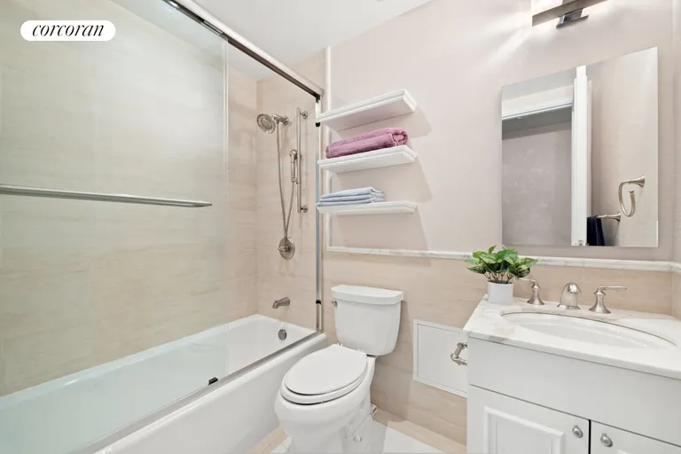 New York City Real Estate | View 301 West 57th Street, 49A | Full Bathroom | View 12
