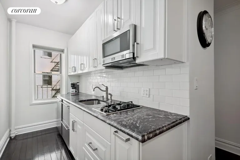 New York City Real Estate | View 29 West 64th Street, 1F | Kitchen | View 4