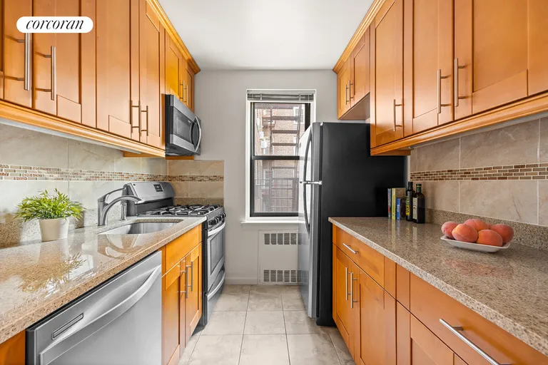 New York City Real Estate | View 220 Congress Street, 3D | room 2 | View 3