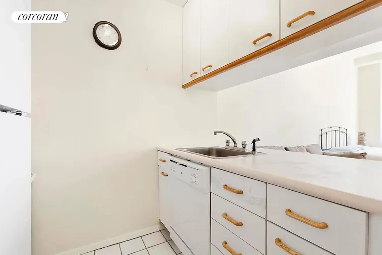 New York City Real Estate | View 350 West 50th Street, 6H | Kitchen | View 3