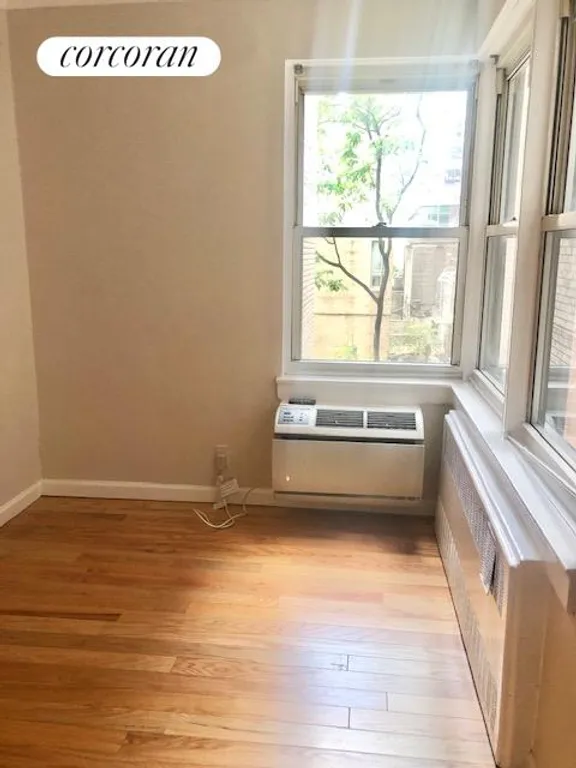 New York City Real Estate | View 155 East 38th Street, 4C | room 9 | View 10