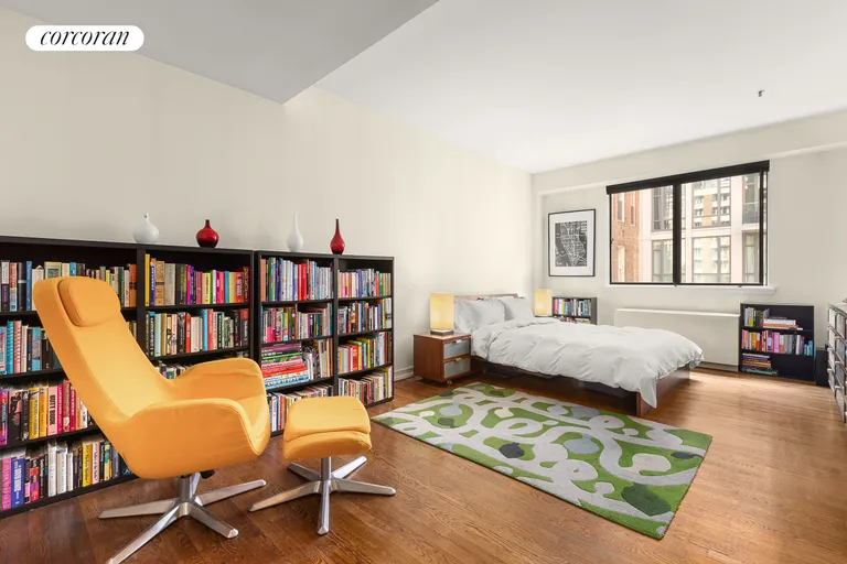 New York City Real Estate | View 140 West 23rd Street, 5C | room 4 | View 5