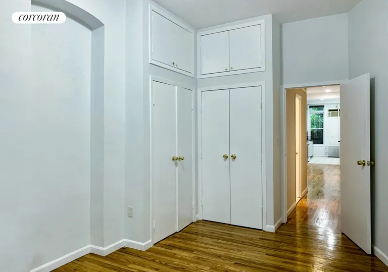 New York City Real Estate | View 112 Bedford Avenue, 1L | room 1 | View 2