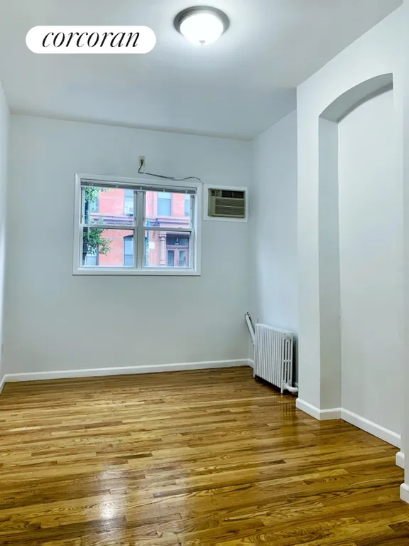 New York City Real Estate | View 112 Bedford Avenue, 1L | room 2 | View 3